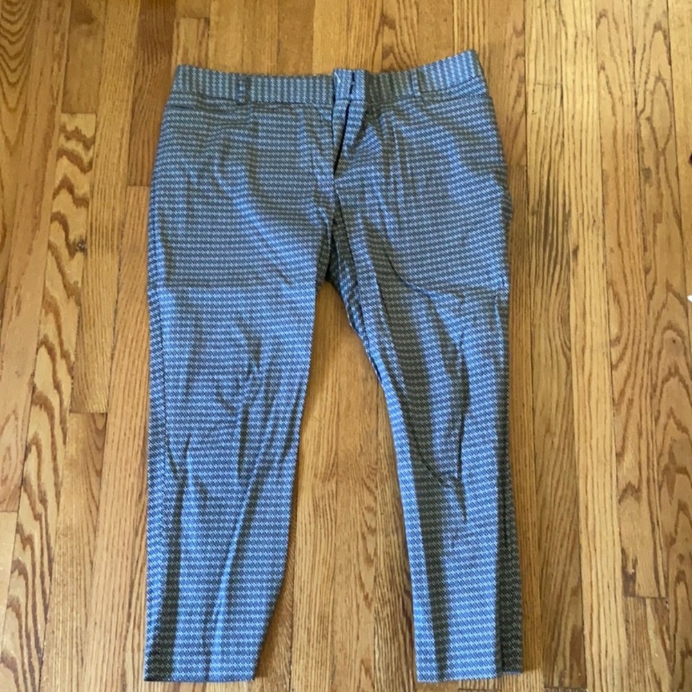 Dress Barn Ankle Pants - Black/White Pattern